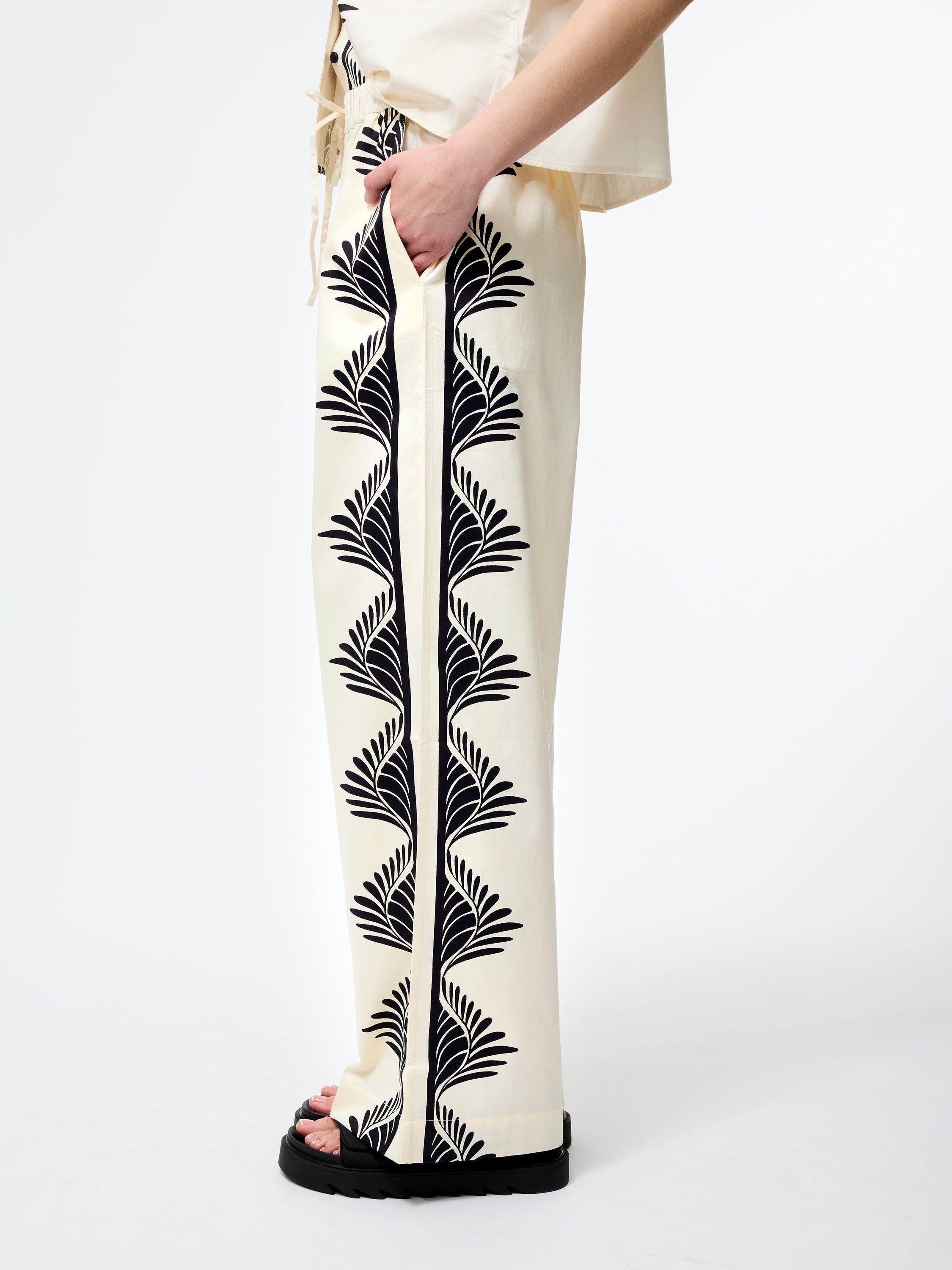 Nola Alexis Printed Wide Leg Trousers