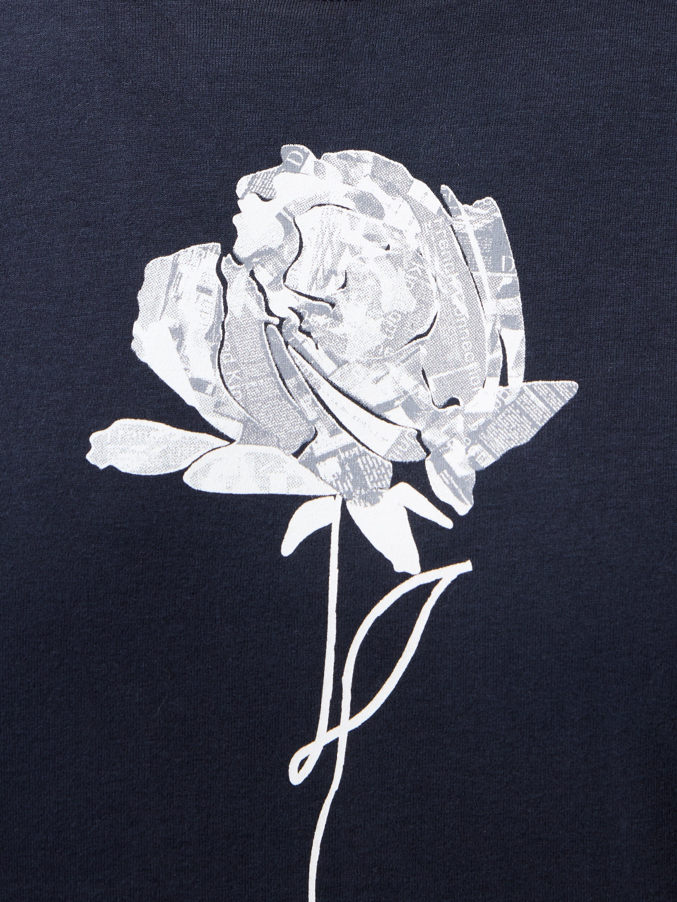 Rose Print Graphic T-Shirt