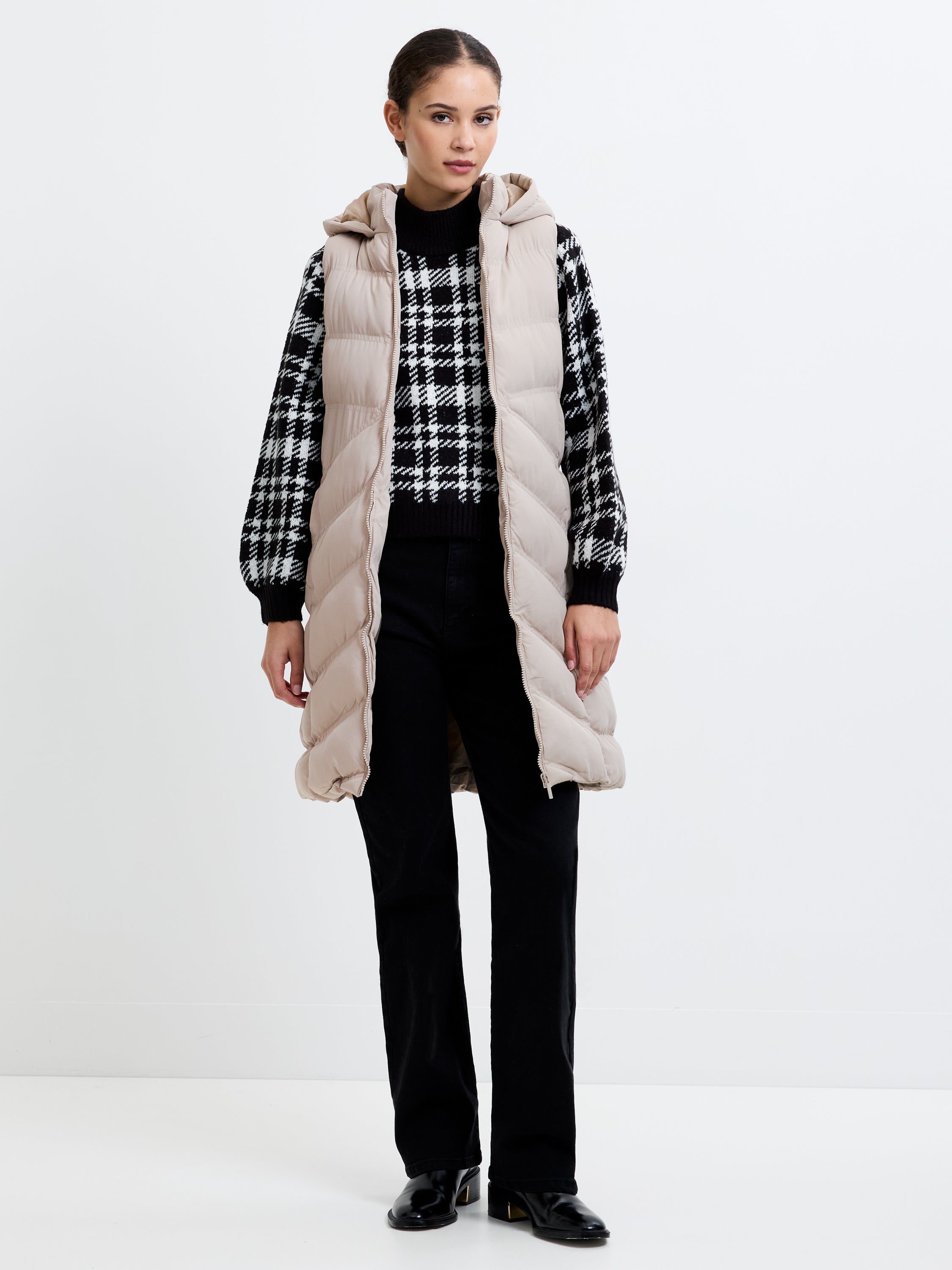Hooded Chevron Row Gilet