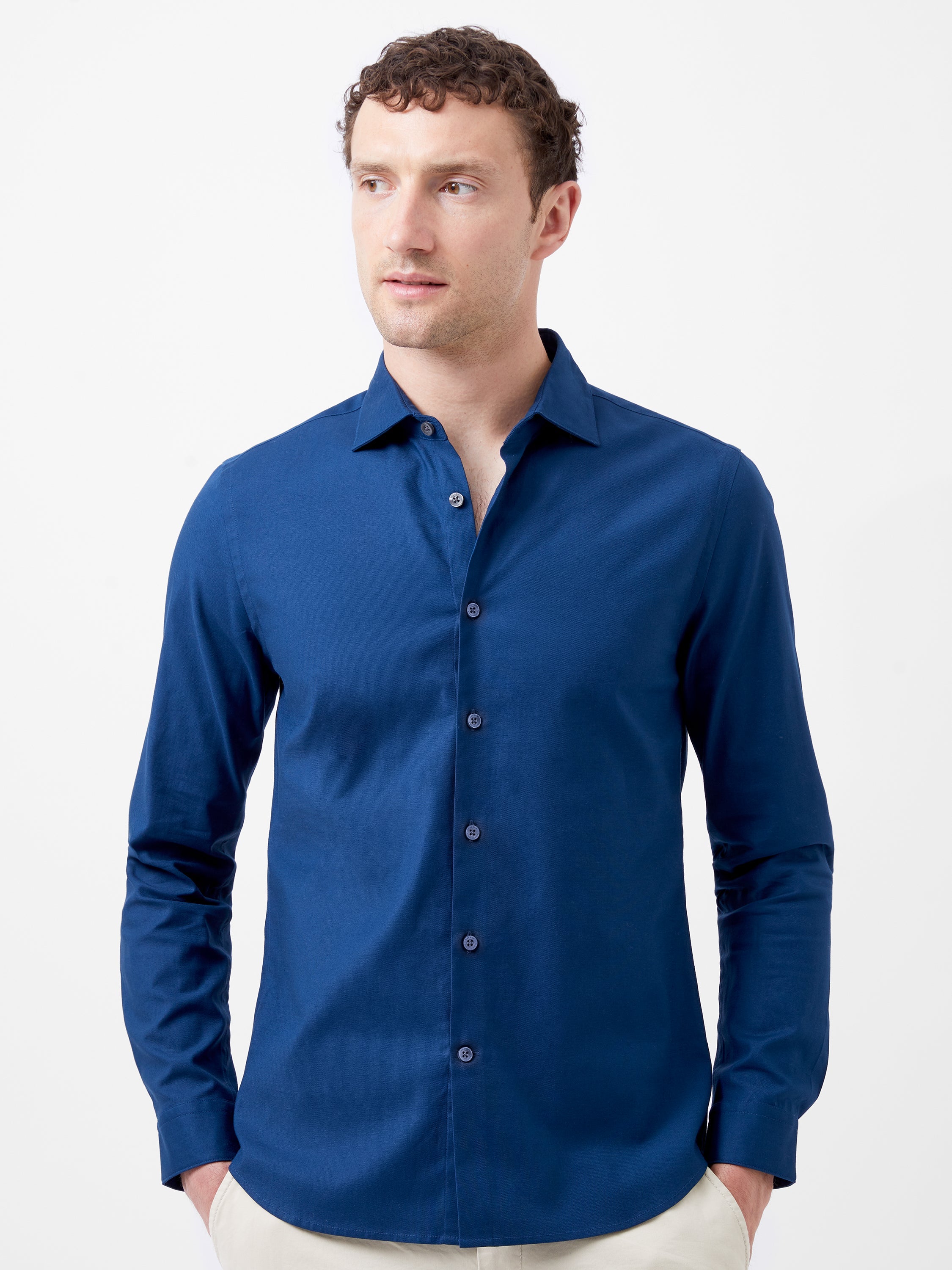 Cutaway Collar Stretch Shirt