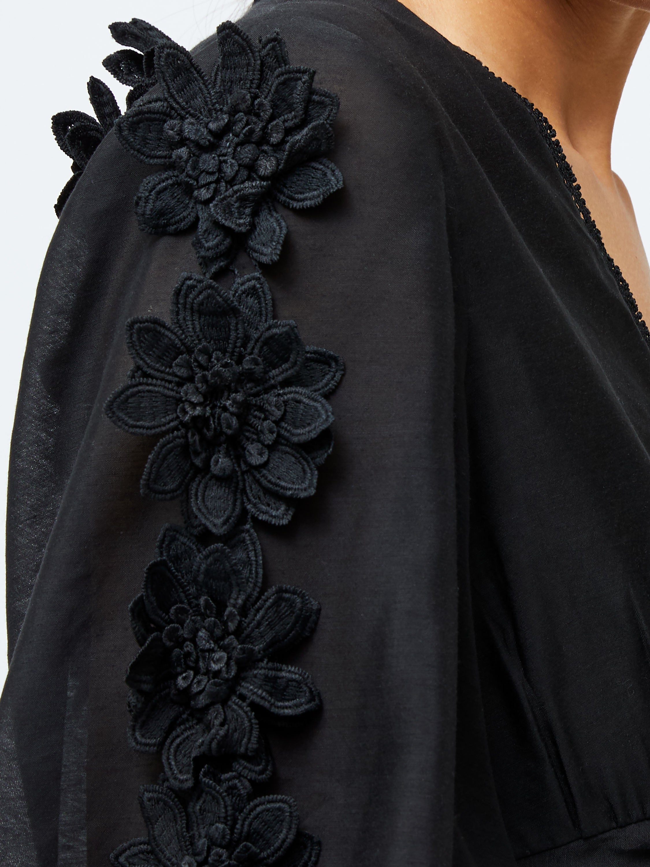 handmade lace wedding dress Polina Ivanova Atelier | Alanna