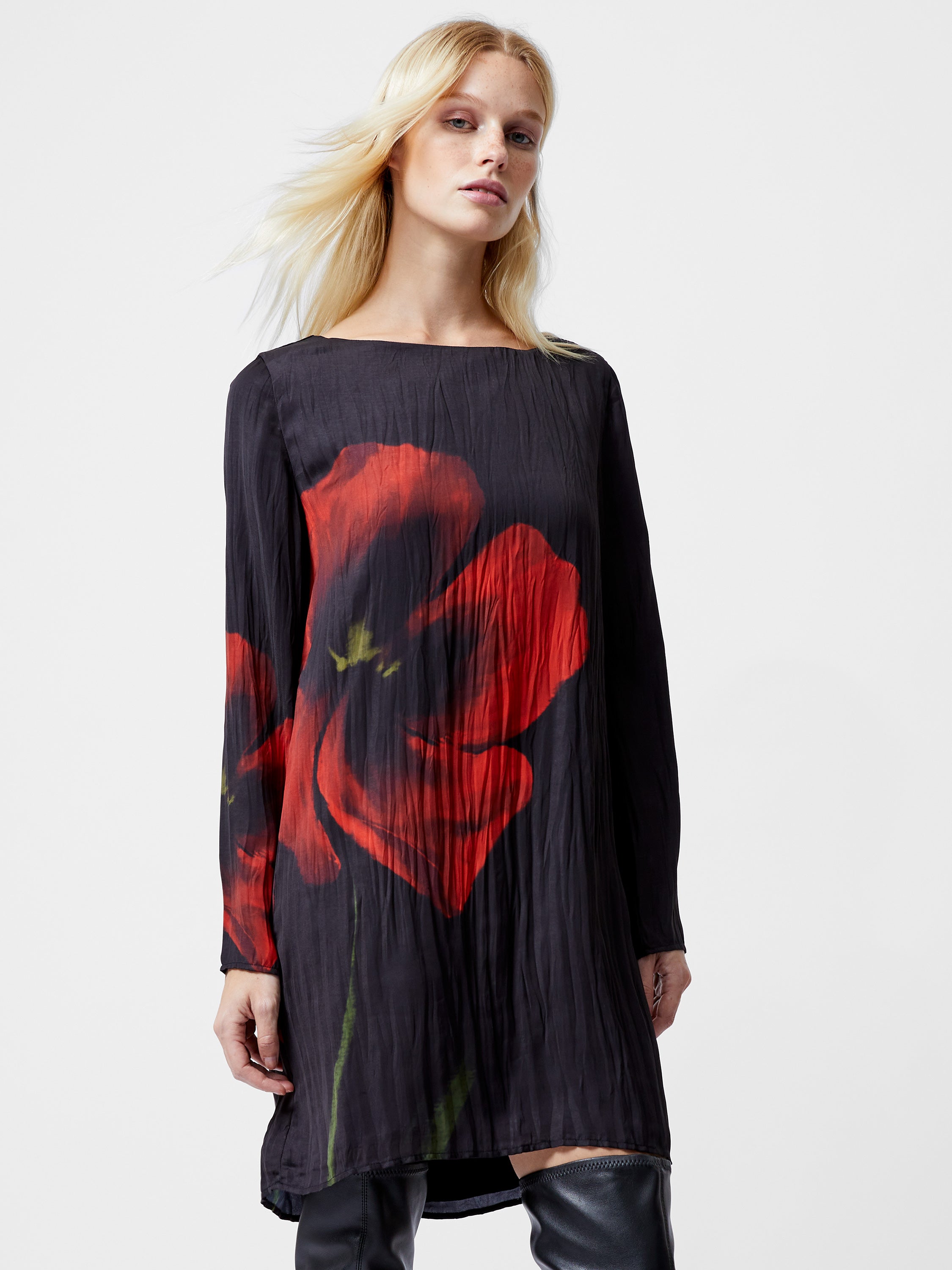 【関税込】FrenchConnectionワンピース☆Delilah Alora Satin Mi Delilah Alora Satin Mini Dress Black Floral | French