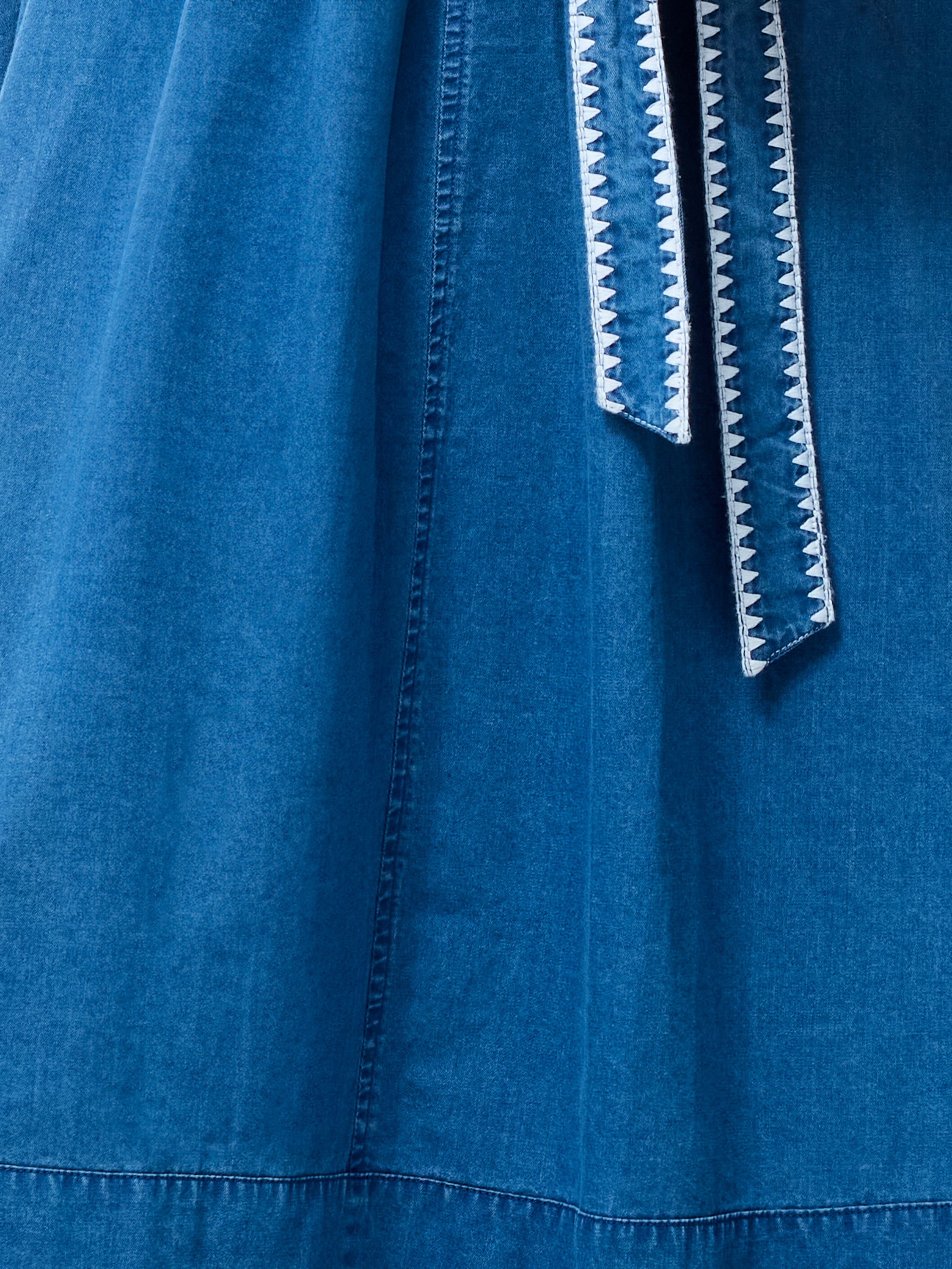 Zaves Chambray Halterneck Midi Dress