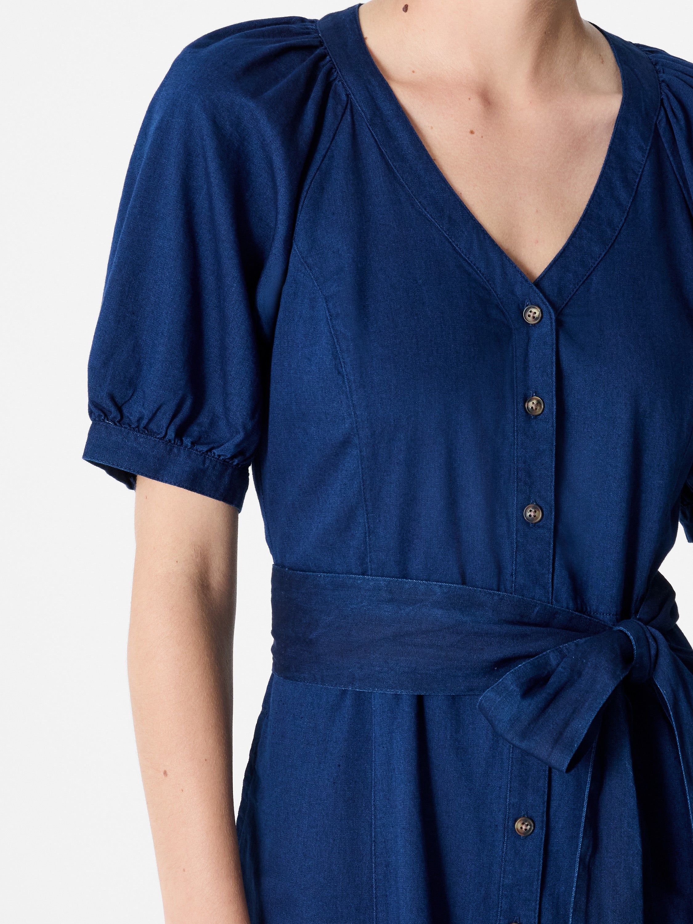Zaves Chambray Denim V Neck Midi Dress Chambray Blue | French