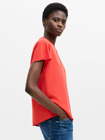 Crepe Light Crew Neck Top