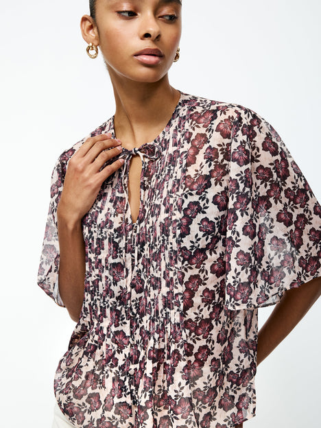 Elyse Hallie Crinkle Short Sleeve Top