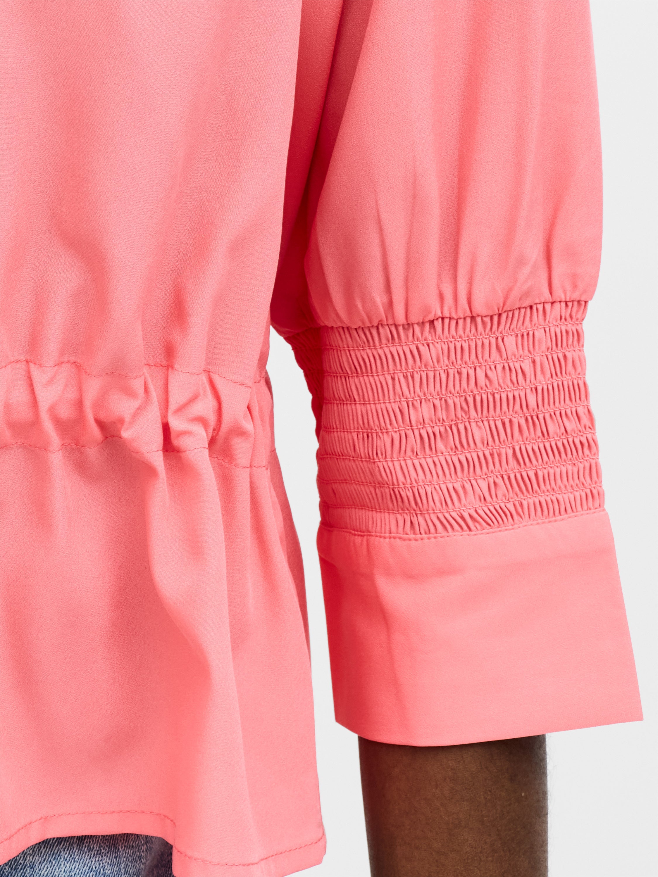 Crepe Light Collared Tie Waist Top