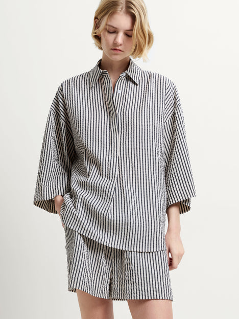 Lia Seersucker Monochrome Striped Relaxed Shirt