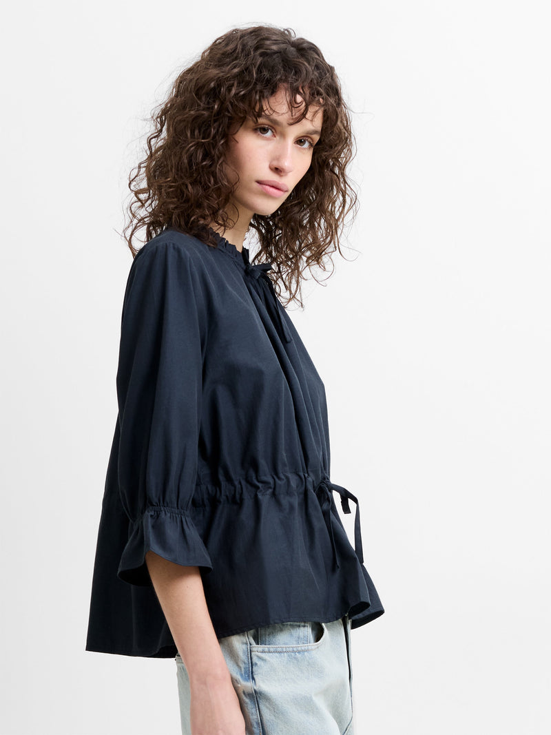 Era Poplin Ruffle Collar Top