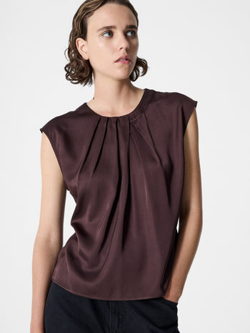Sera Eco Satin Pleated Sleeveless Blouse