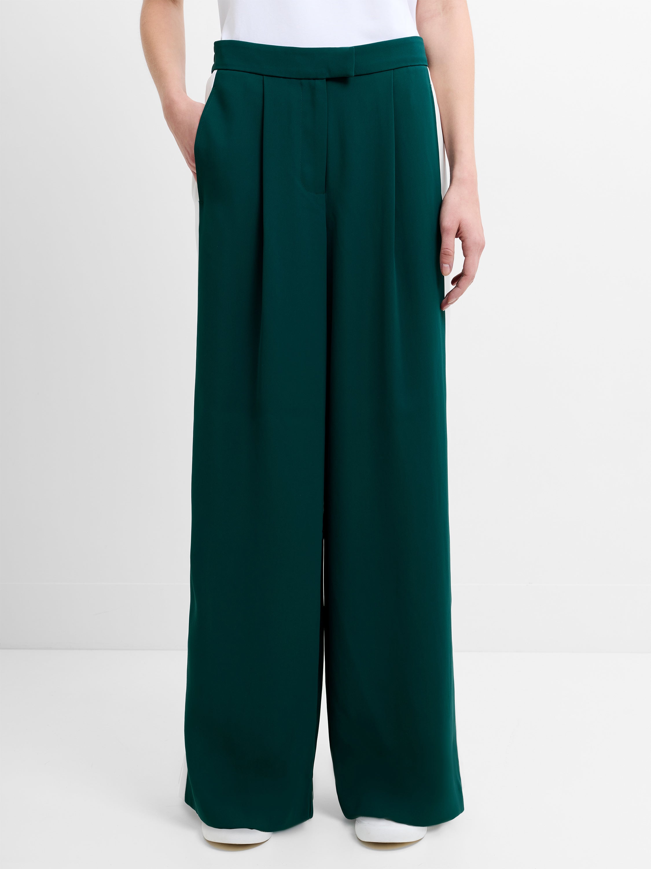 Vinnie Suiting Wide Leg Trousers