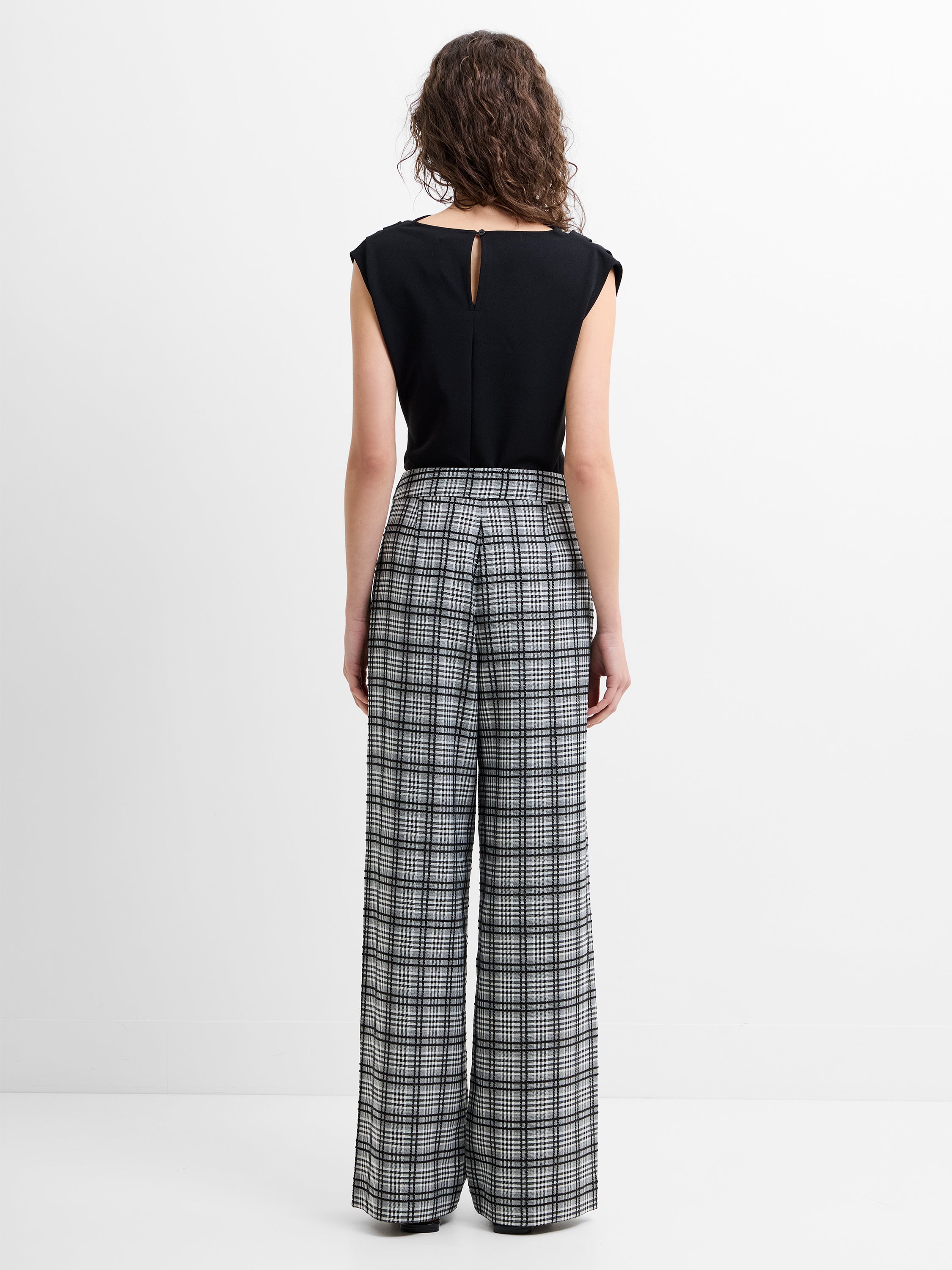 Kira Checks Wide Leg Pleated Trousers