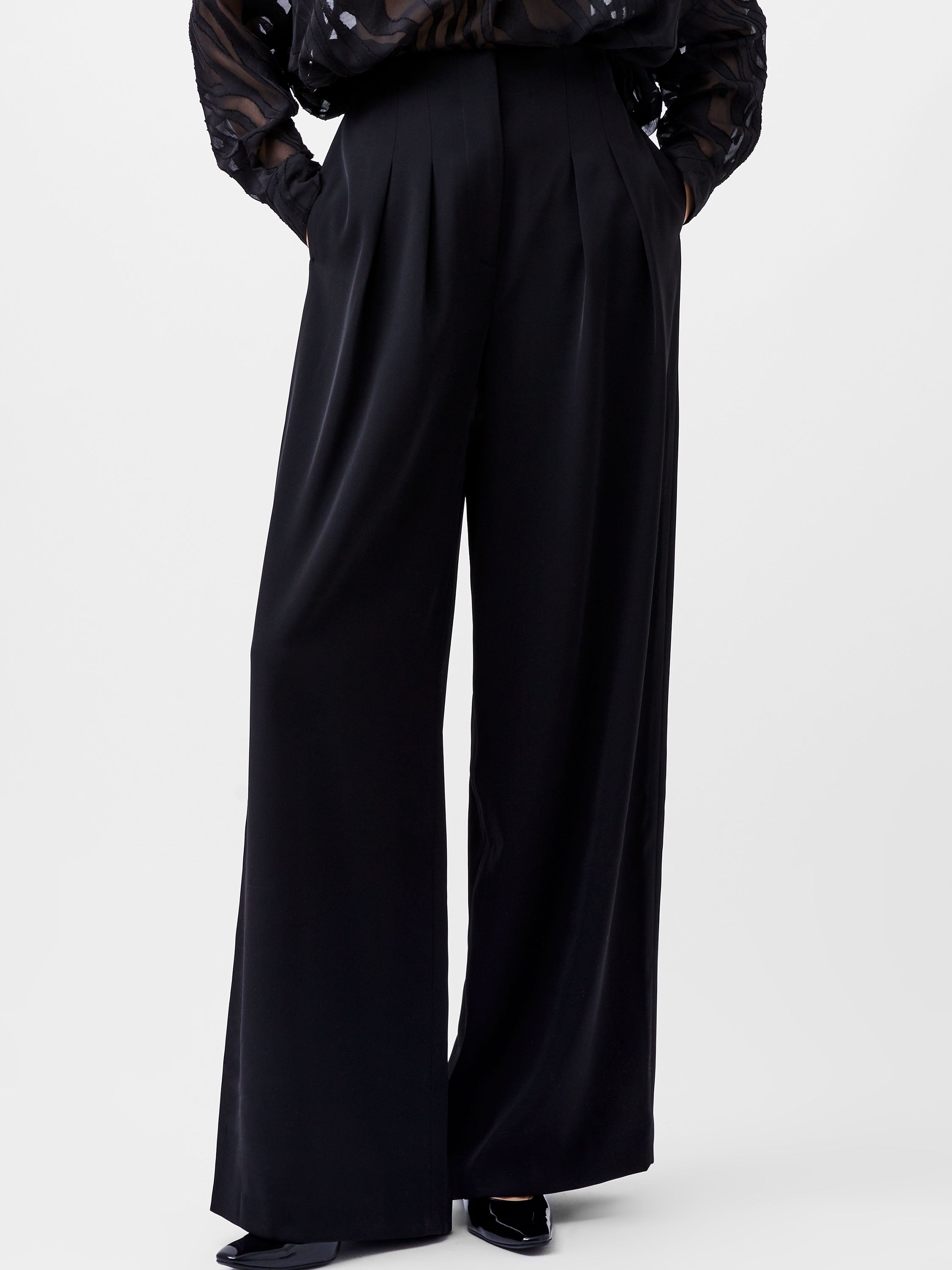 Harrie Tailored Wide Leg Trousers