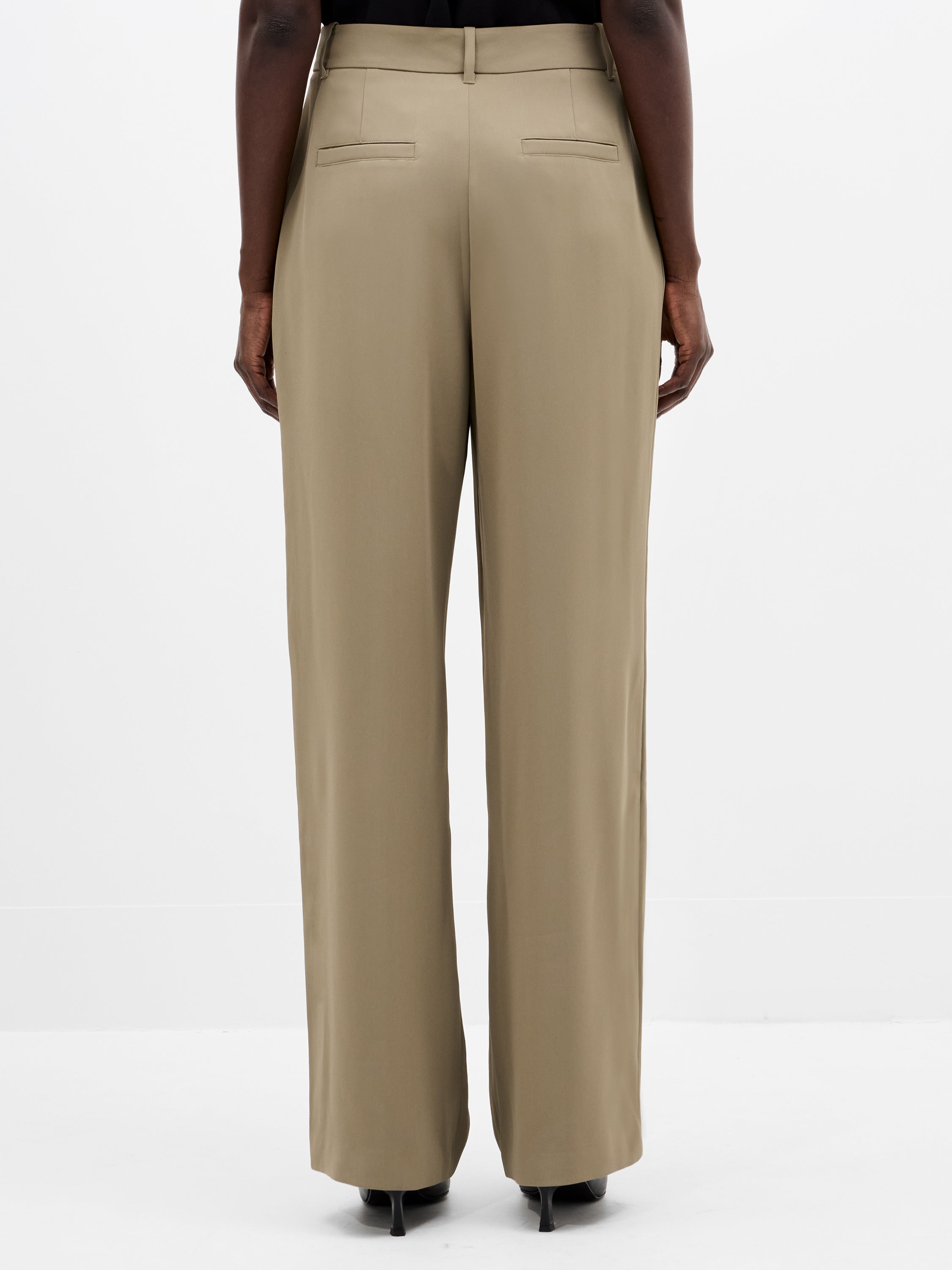 Vinnie Suiting Pleated Trousers