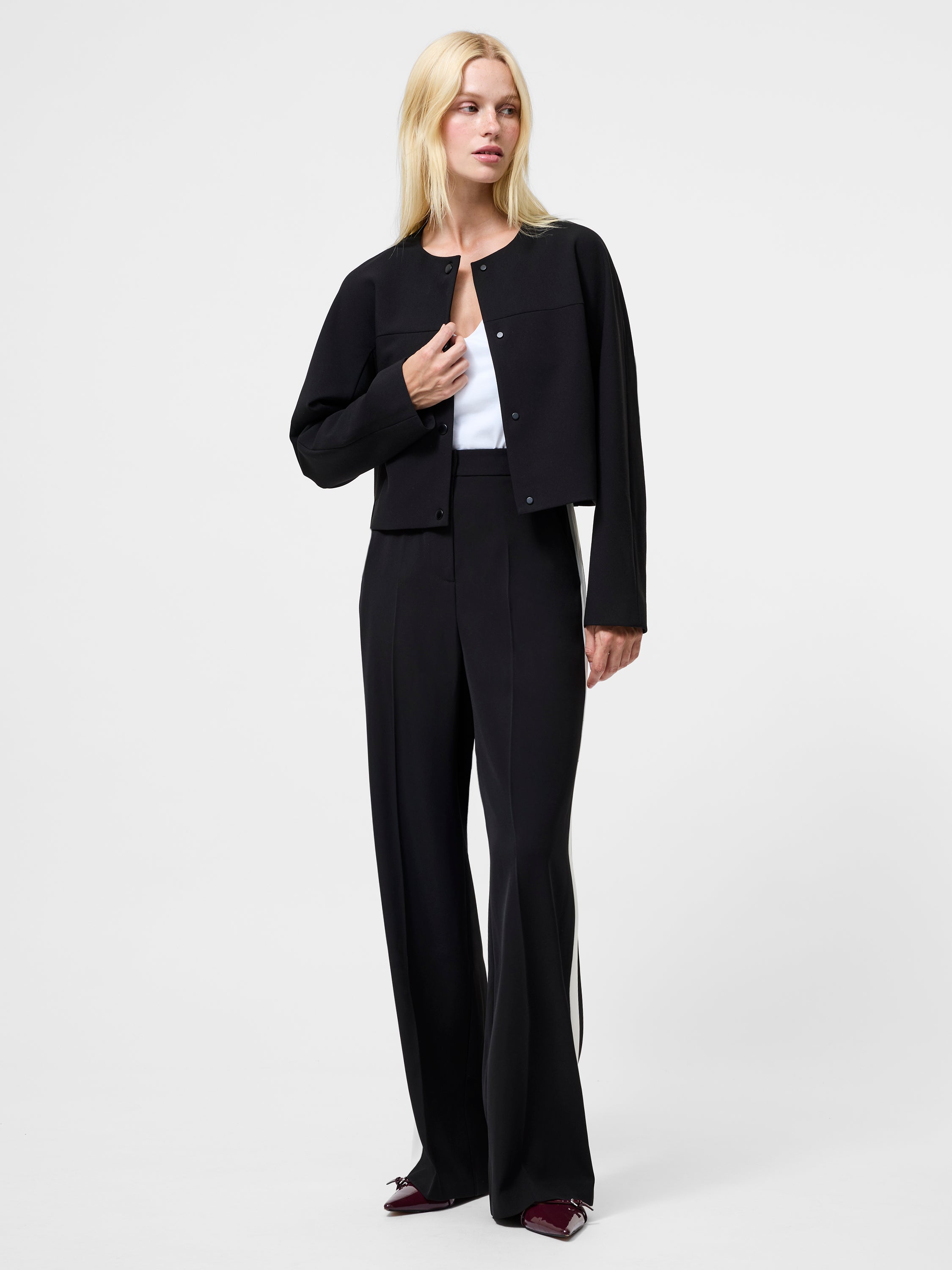 Jaiden Tailored Cropped Jacket