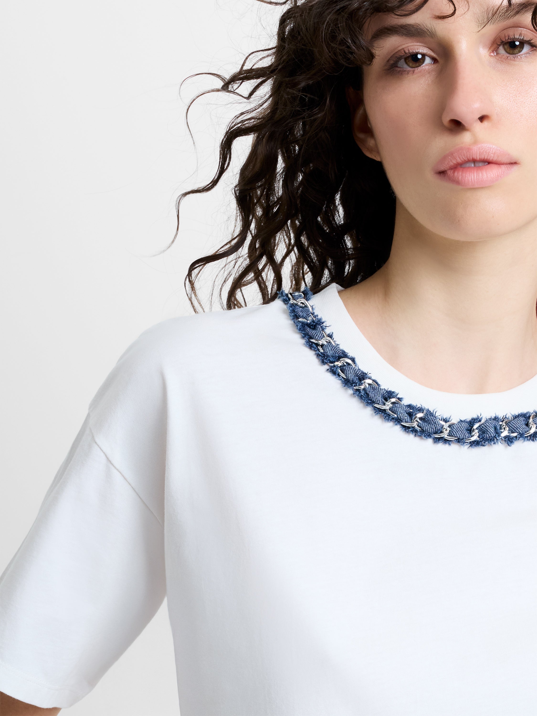 Aliyana Jersey Short Sleeve Chain T-Shirt