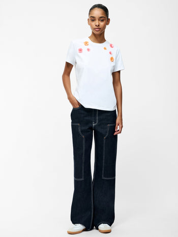 3D Floral Motif Short Sleeve T-Shirt