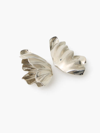 Metal Flower Piece Earrings