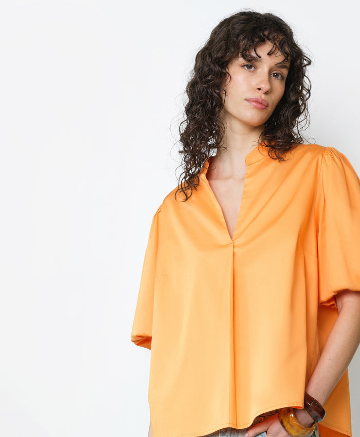 shop women's workwear