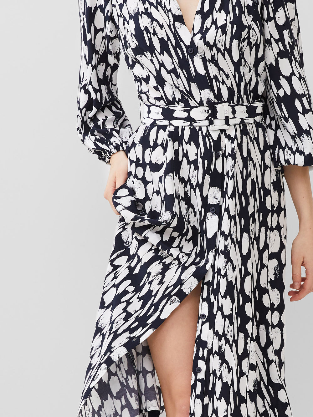 Islanna Crepe Belted Dress | French Connection EU