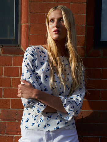 Betsy Crepe Light Top