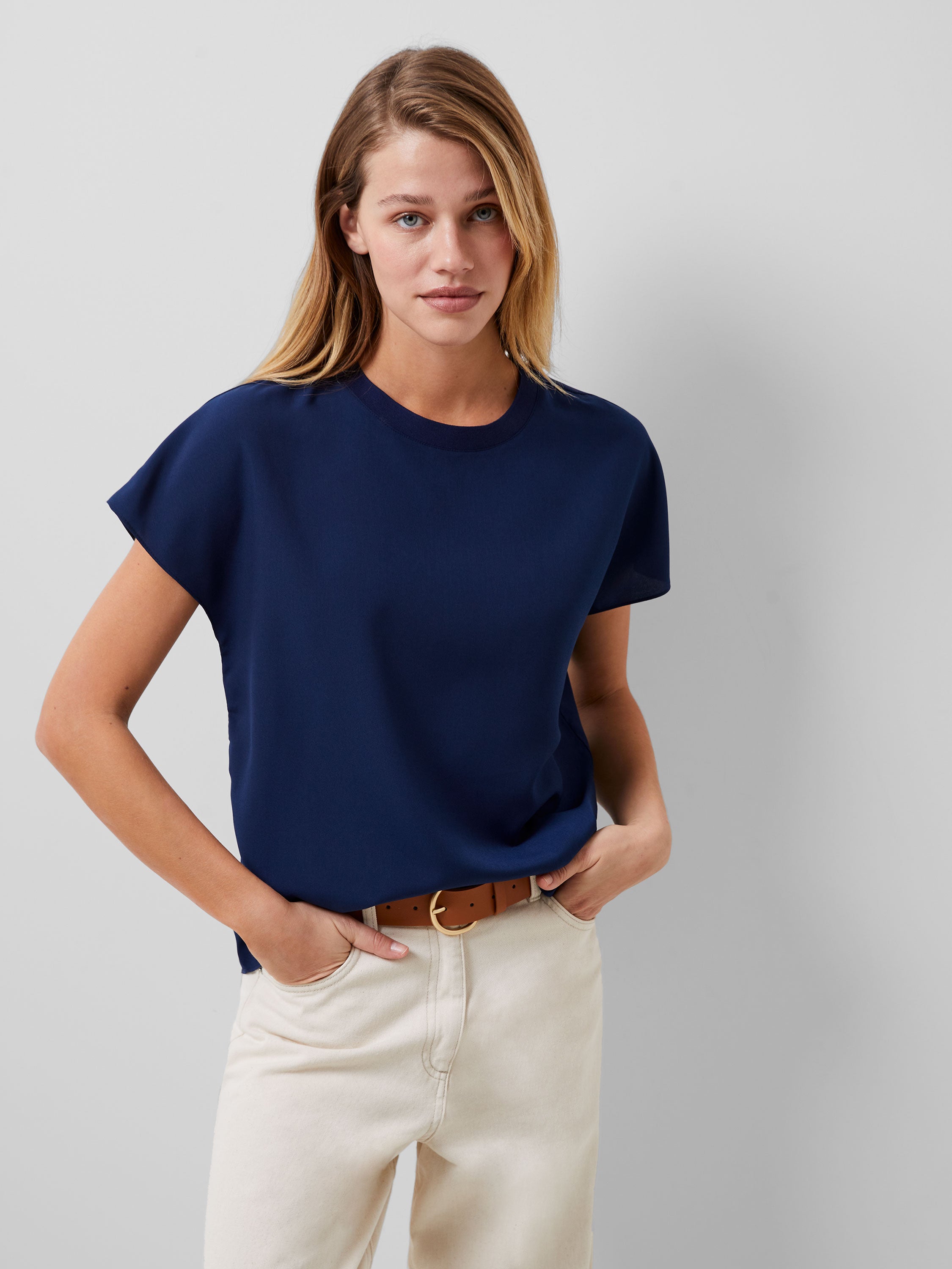 Crepe Light Crew Neck Top