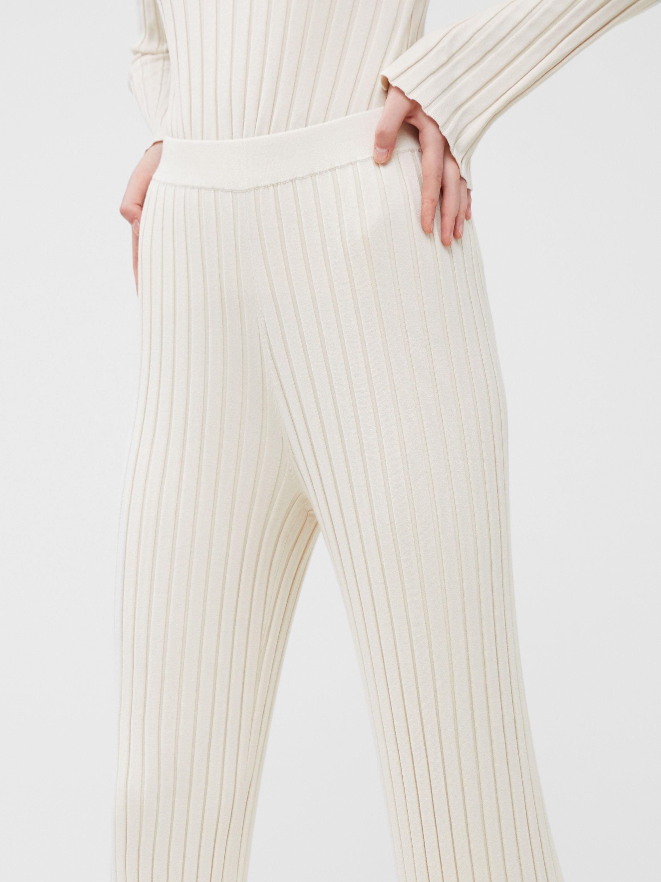 Minar Eco Pleated Trousers