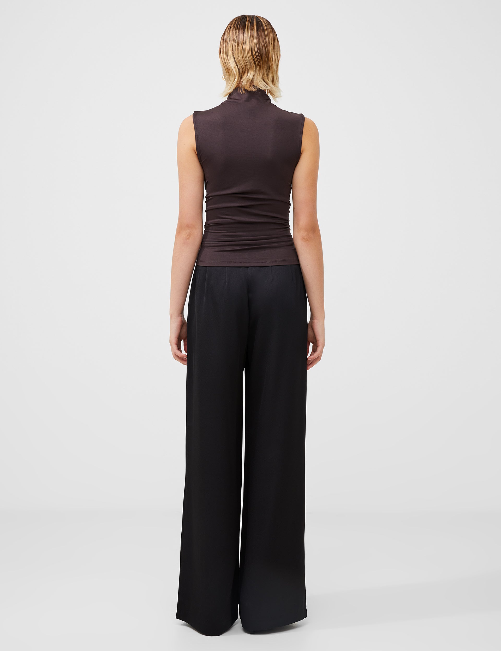 Ruched Mock Neck Sleeveless Top