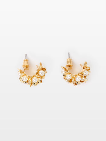 Pearl Floral Stud Earrings