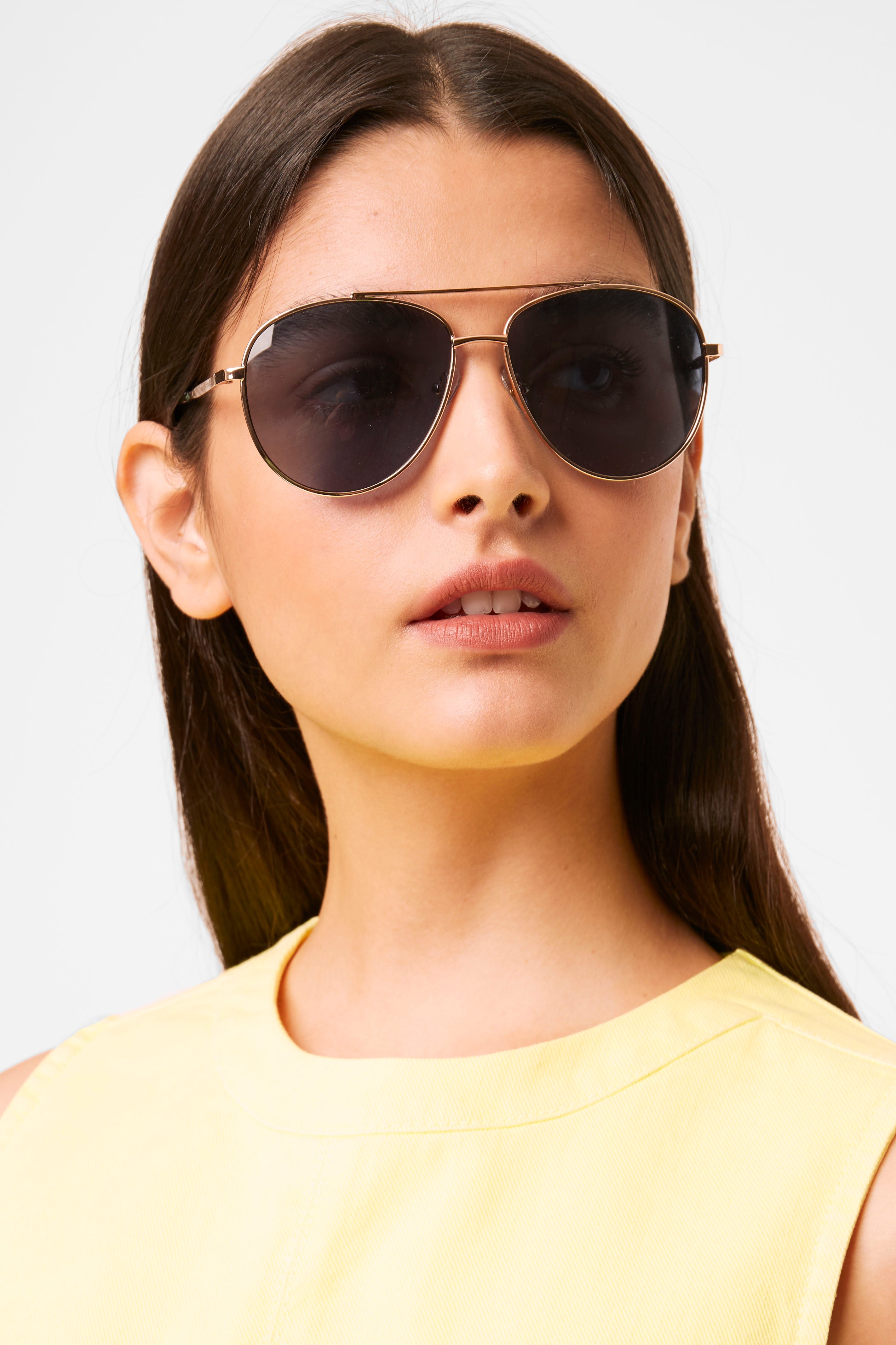 metal d frame aviator sunglasses gold