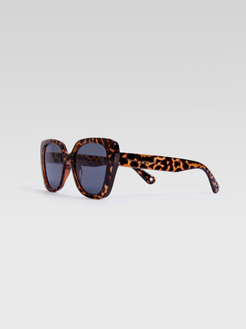 Glam Cat Eye Sunglasses
